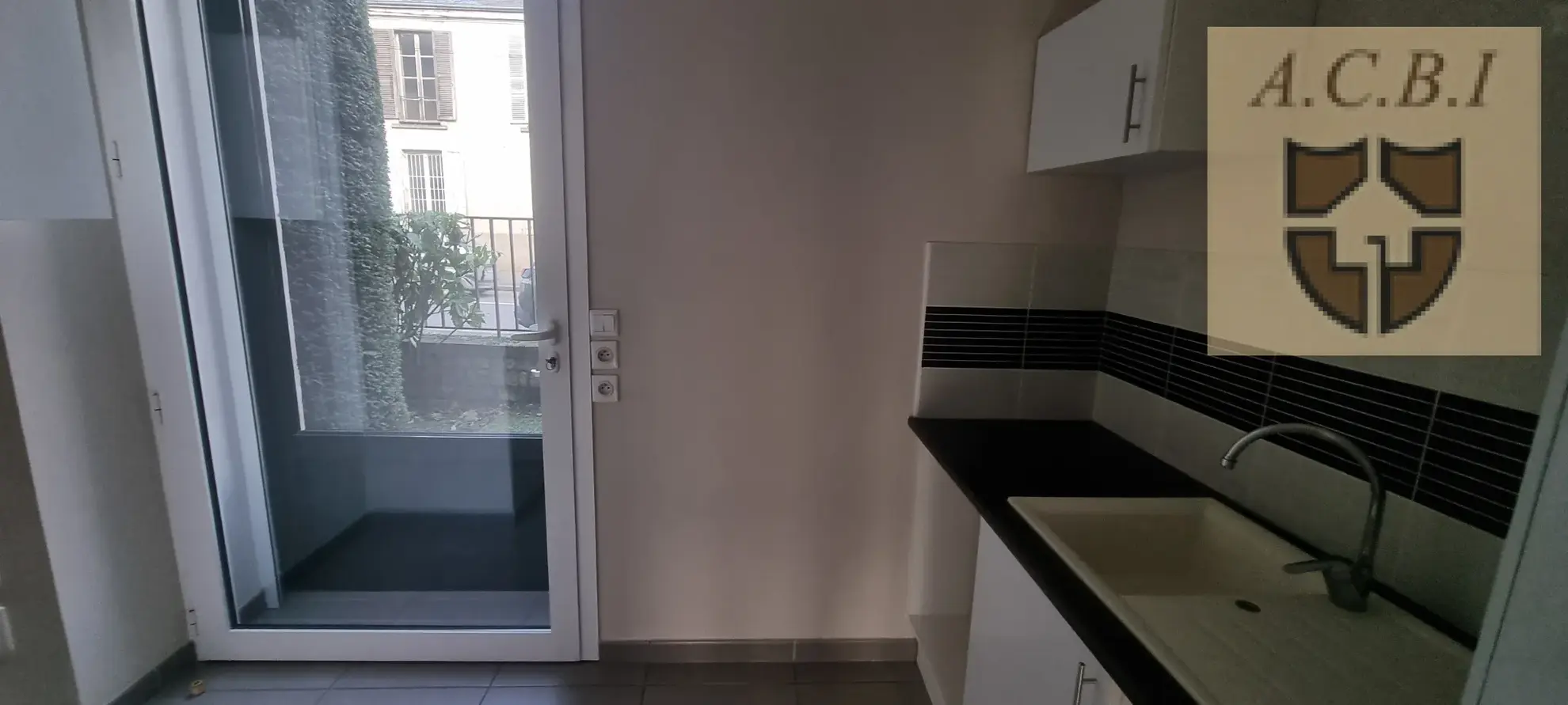 Achat Appartement Atypique Type 3 de 90,86 m² à Saint Marc, Orleans 