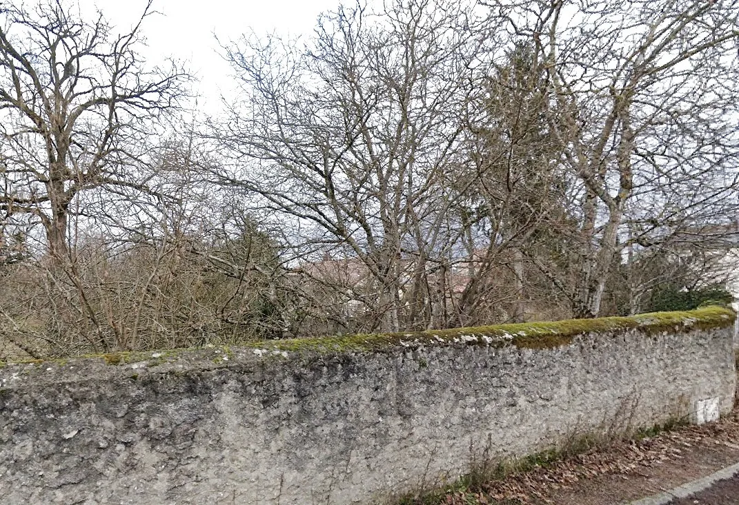 Terrain à bâtir à Challuy - 1938 m2 