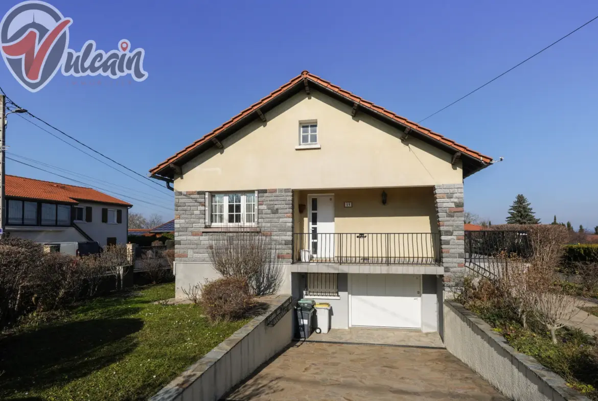 Pavillon au calme sur 600 m² à Pont du Château 