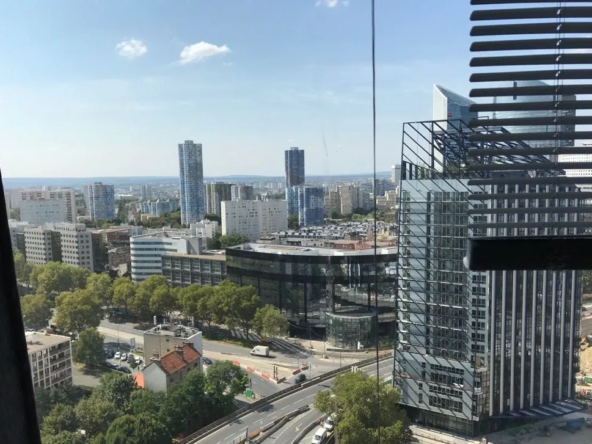 Studio en vente à Puteaux, La Défense - 270000€