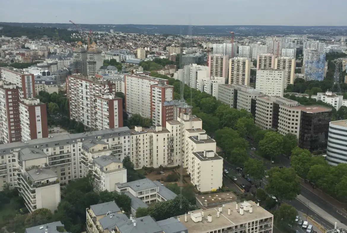 Studio en vente à Puteaux, La Défense - 270000€ 