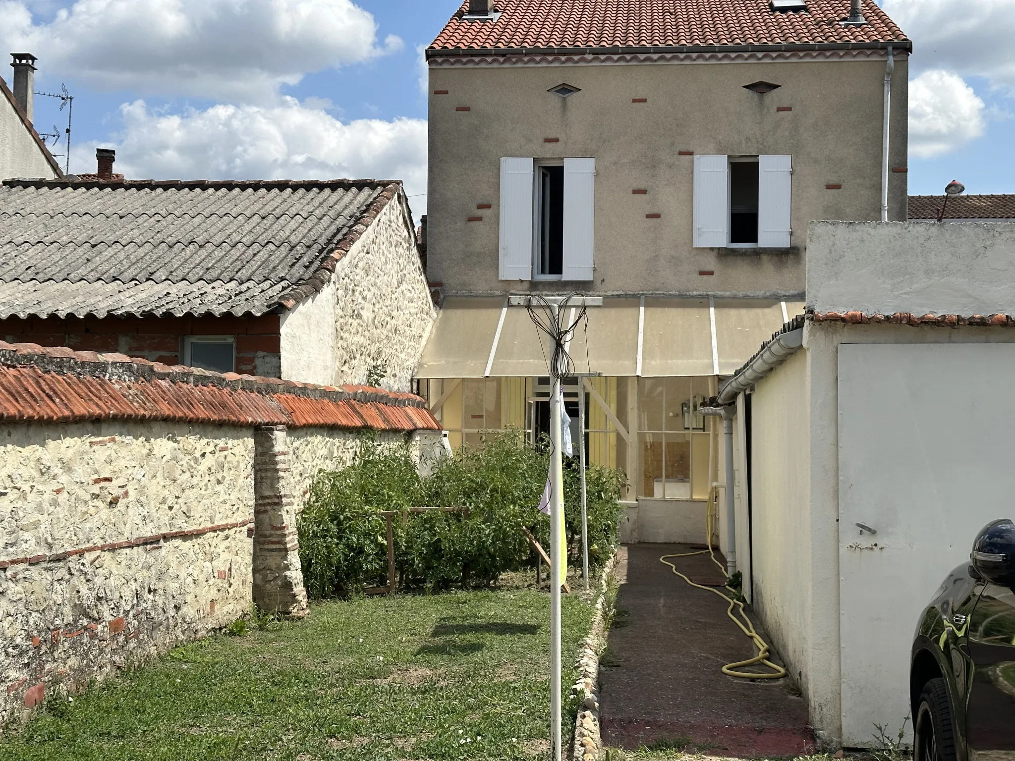 Maison de ville en pierre à vendre à Villeneuve sur Lot 