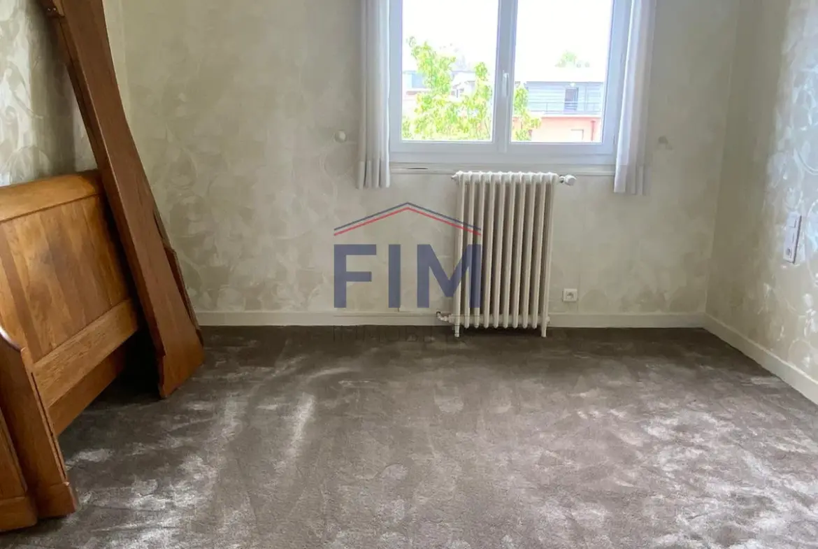 Maison à vendre à Envermeu Bourg - 90 m² avec 3 chambres 