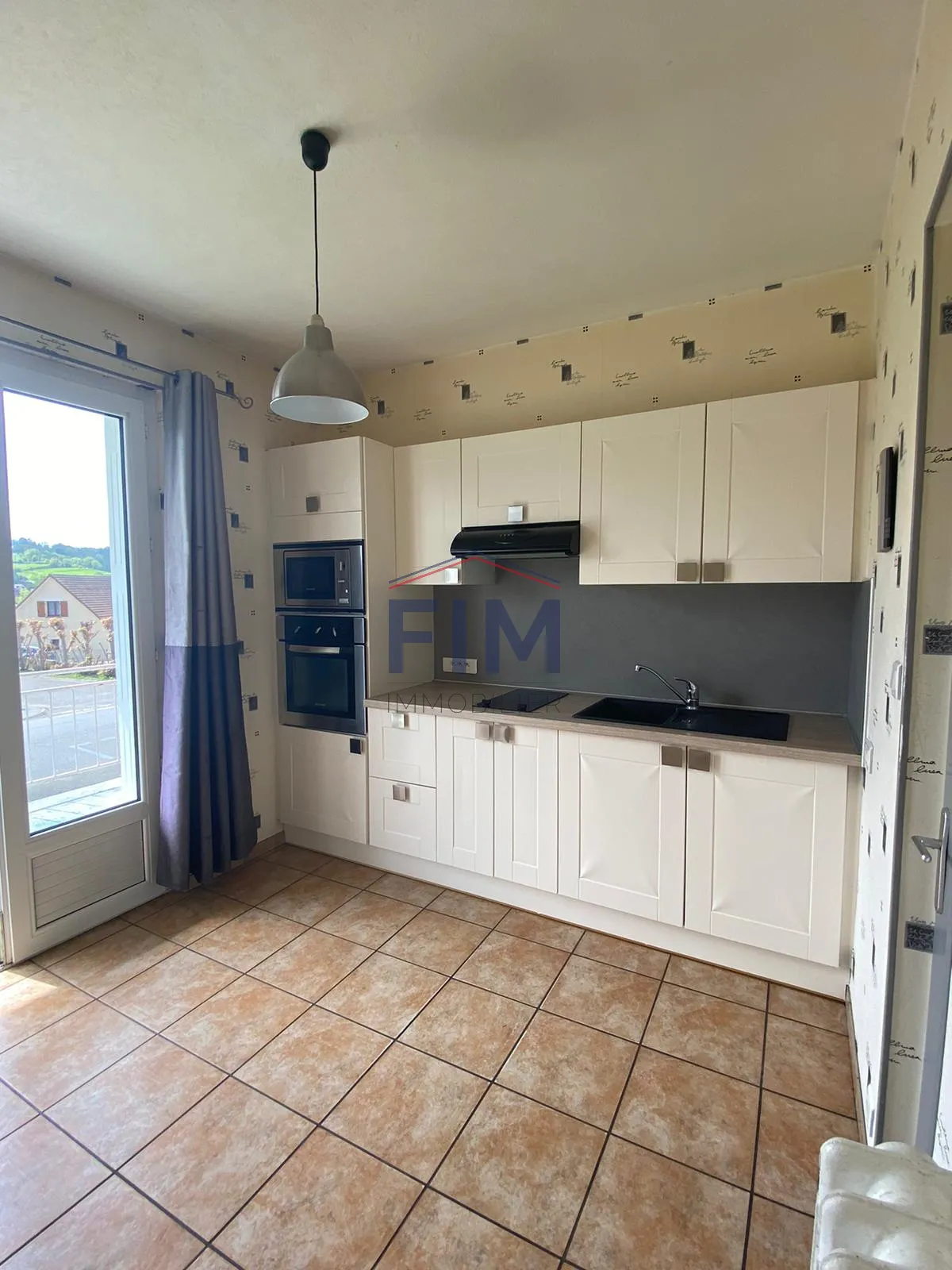 Maison à vendre à Envermeu Bourg - 90 m² avec 3 chambres 