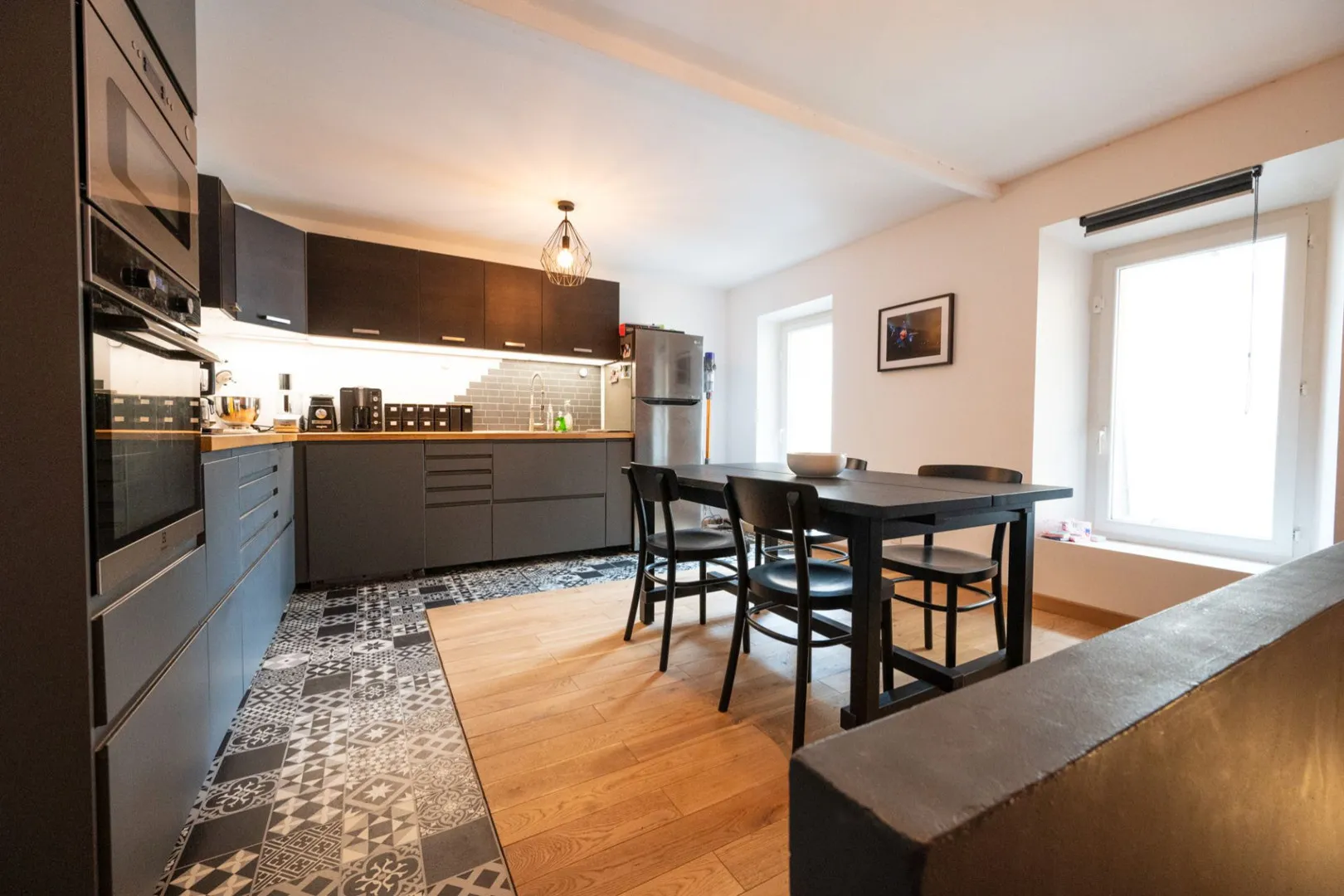 Vente appartement rénové Type 3 à Saint-Savournin - 235 000 € 