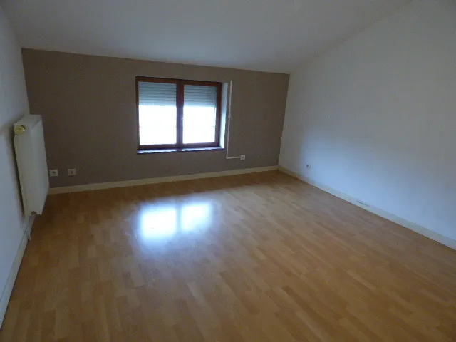 Maison rénovée à vendre à Void-Vacon - 190 m2 