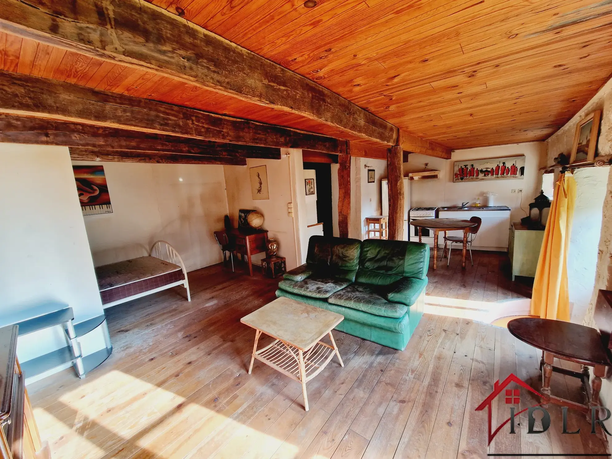 Maison hippie à vendre à Vicq - 33 m2 avec terrain de 248 m2 