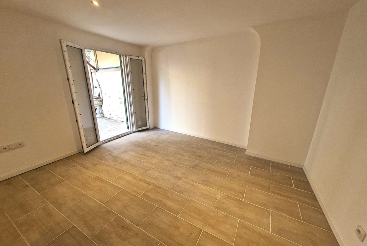 Vente Appartement Rénové à Toulon - Studio 23 m² 