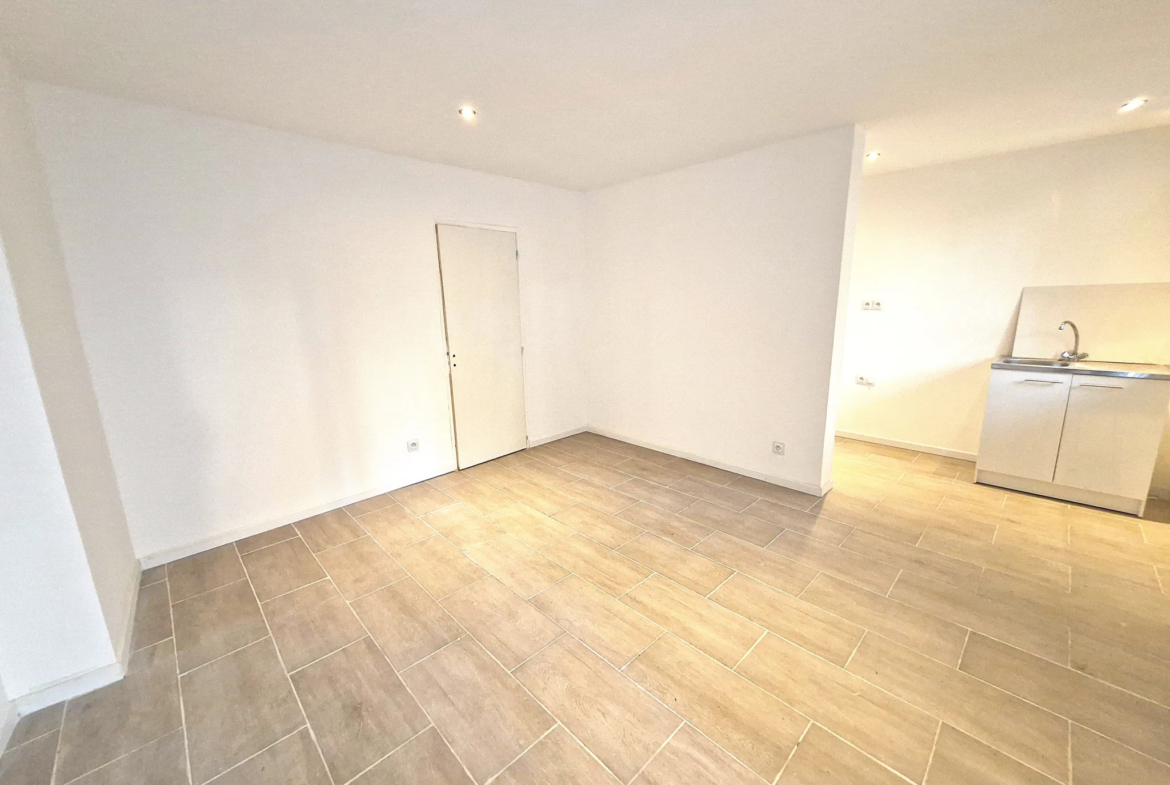 Vente Appartement Rénové à Toulon - Studio 23 m² 