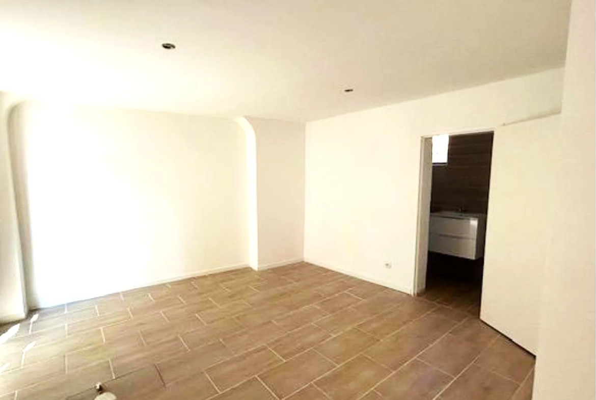 Studio rénové à Toulon - 22 m² à vendre 