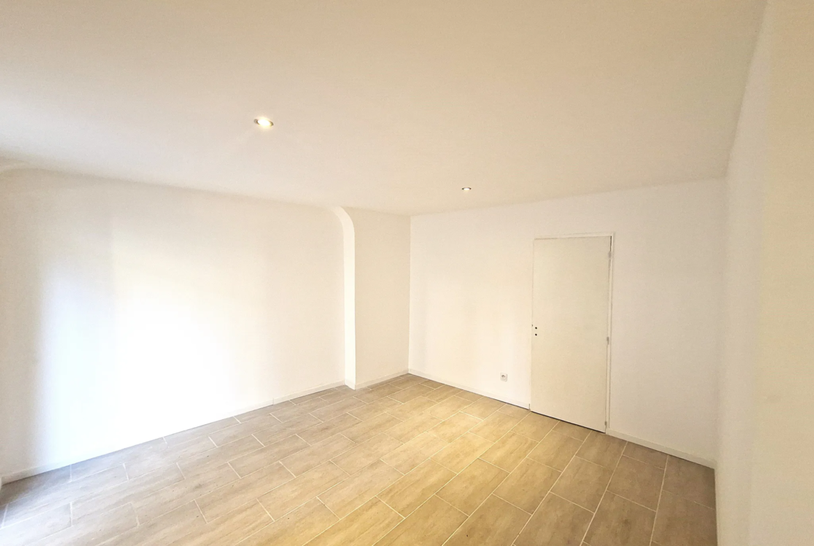 Vente Appartement Rénové à Toulon - Studio 23 m² 