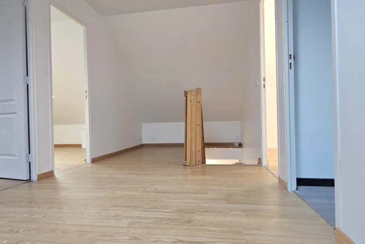 À vendre - Maison à Coëtmieux - 5 chambres - 129m² 