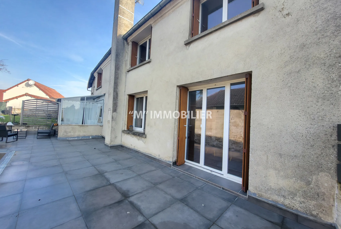 Maison 4 chambres avec vue sur les vignobles à Charly-sur-Marne 