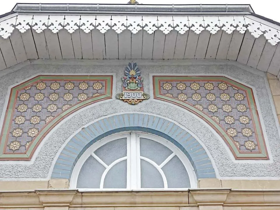 Belle propriété avec piscine chauffée à Coulanges-les-Nevers 