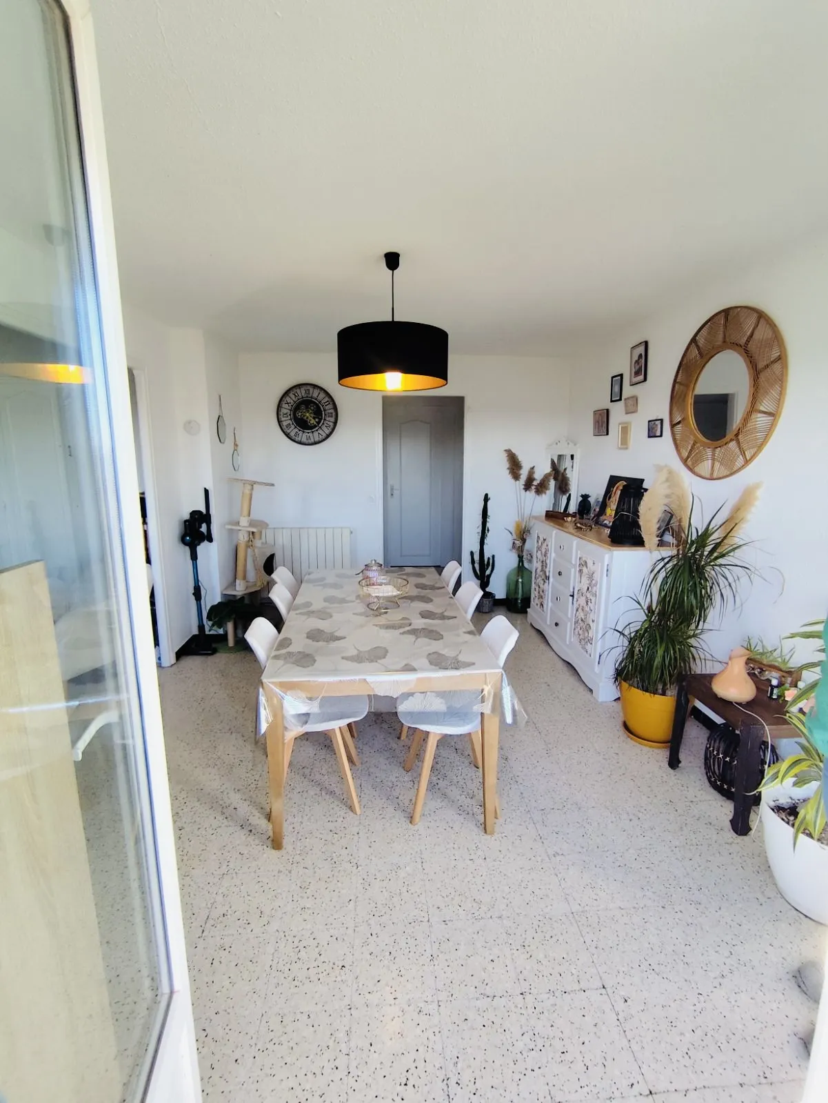 Appartement F2 Meublé à vendre à Dieppe - Hyper Centre 