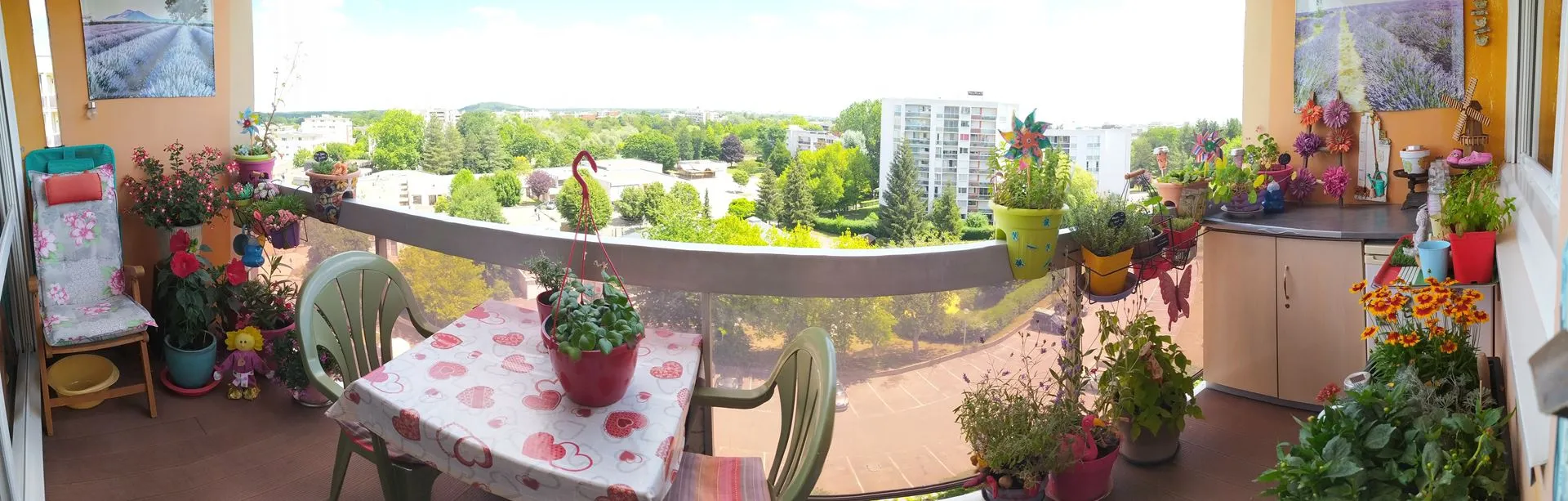 À vendre : Appartement T4 dernier étage avec vue dégagée à Maurepas 