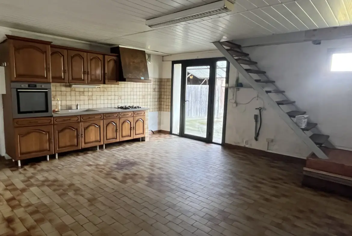 Maison à rénover à Sauternes - 57 m² avec potentiel d'agrandissement 