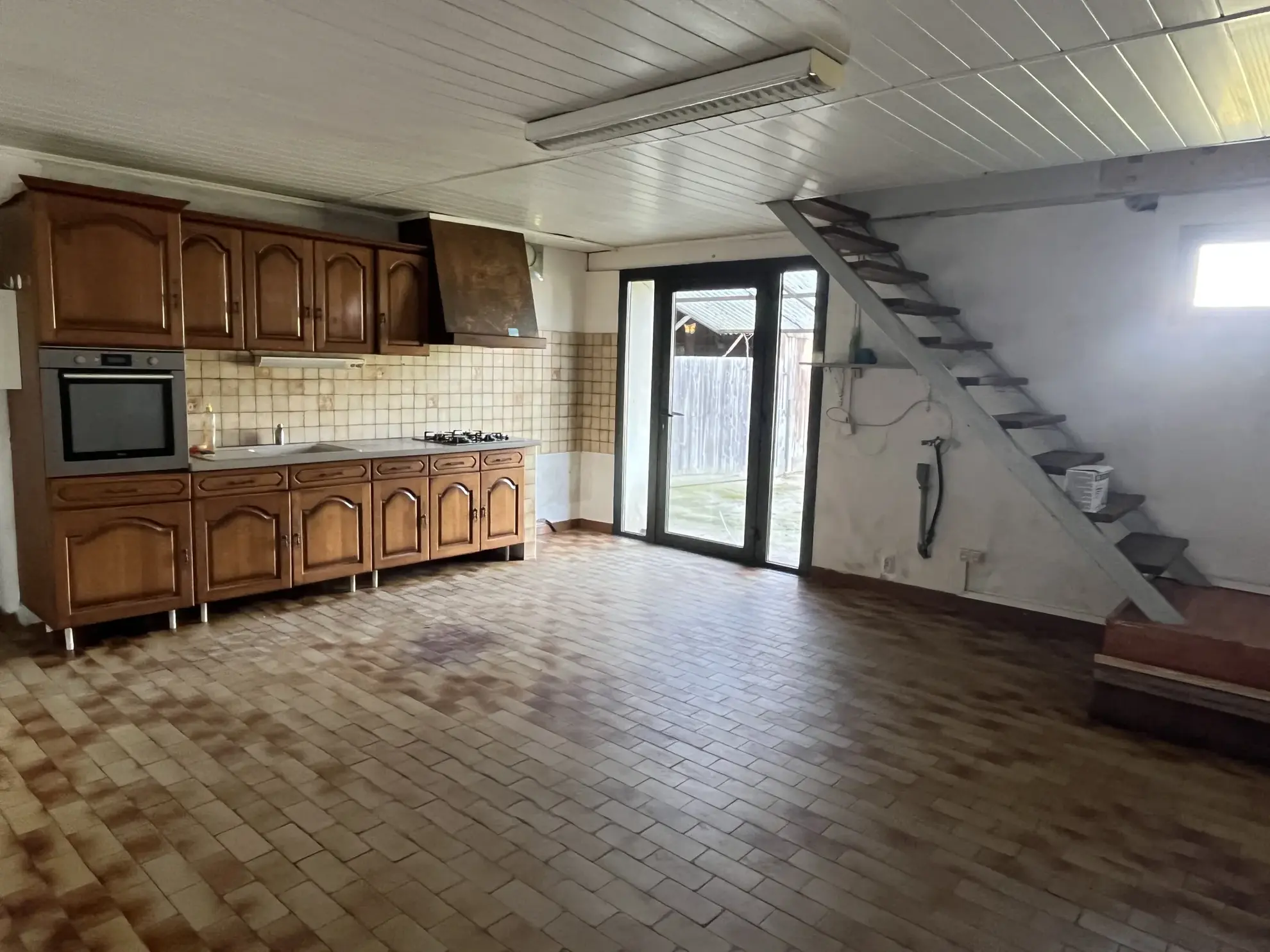 Maison à rénover à Sauternes - 57 m² avec potentiel d'agrandissement 