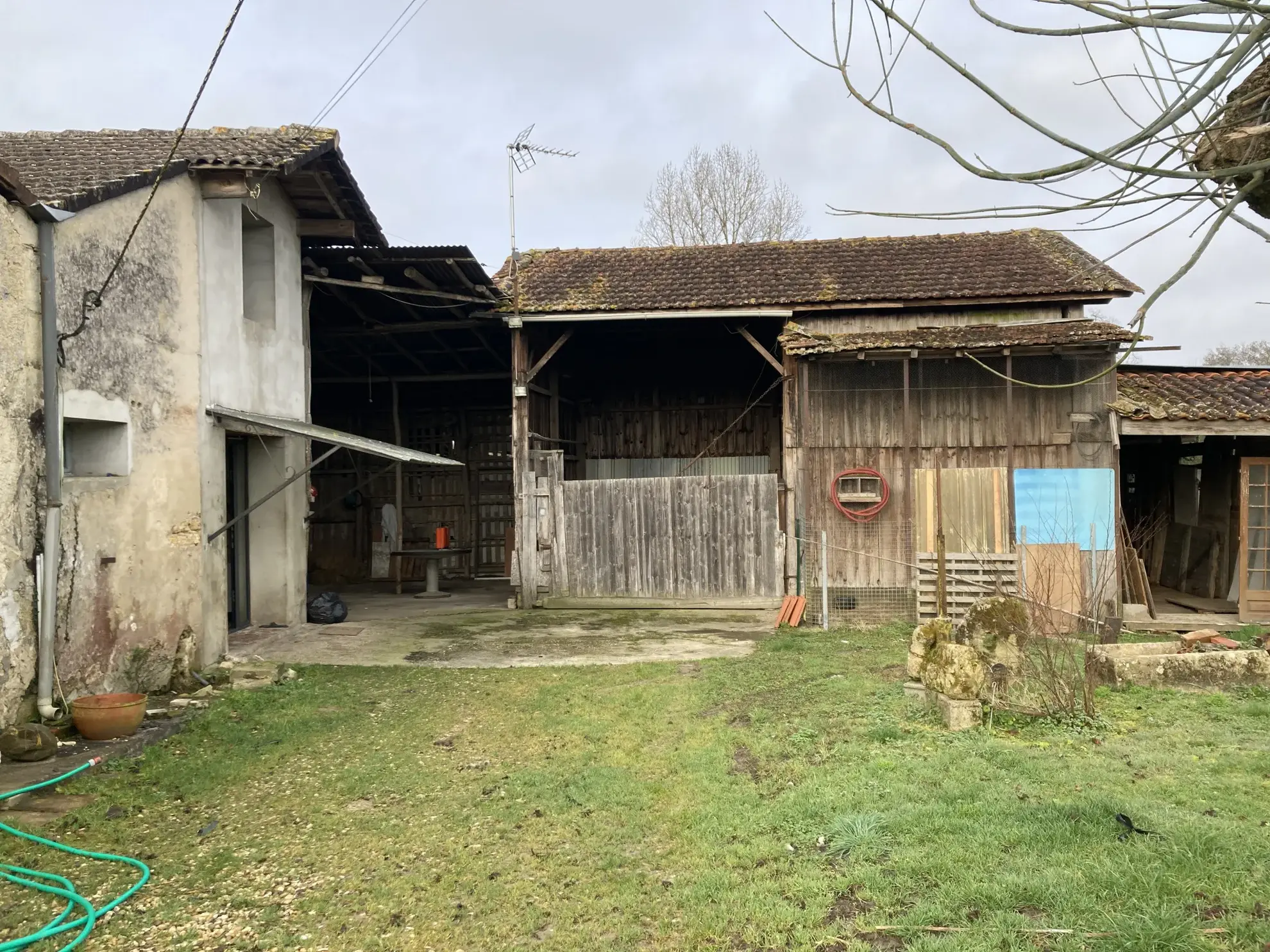 Maison à rénover à Sauternes - 57 m² avec potentiel d'agrandissement 