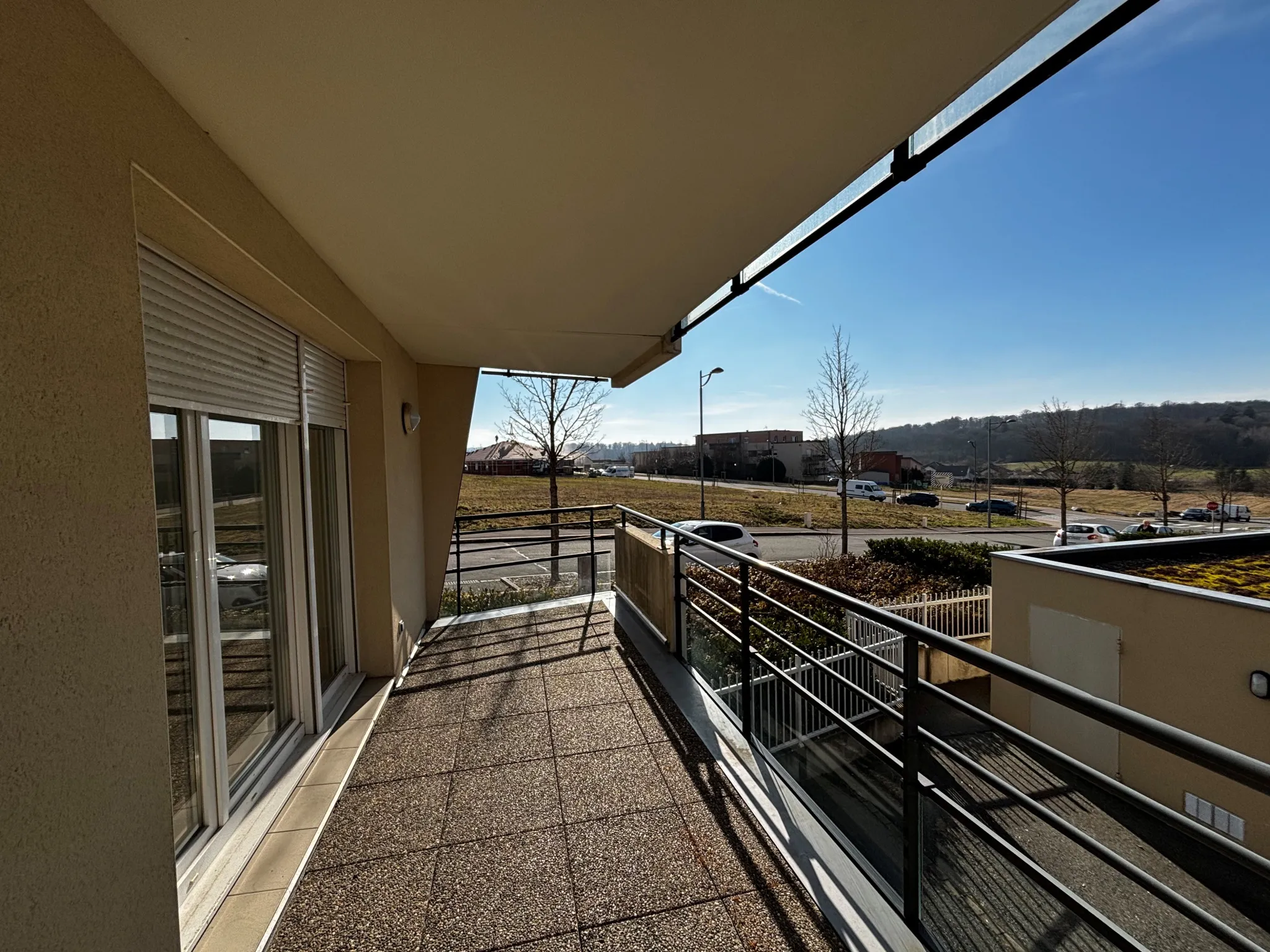 Bel appartement T3 avec terrasse et garage à Montbeliard 