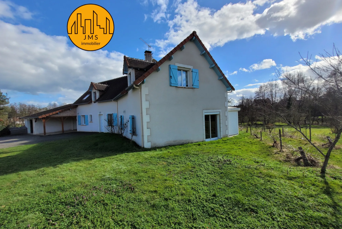 Maison exceptionnelle à vendre à Lurcy-Lévis 