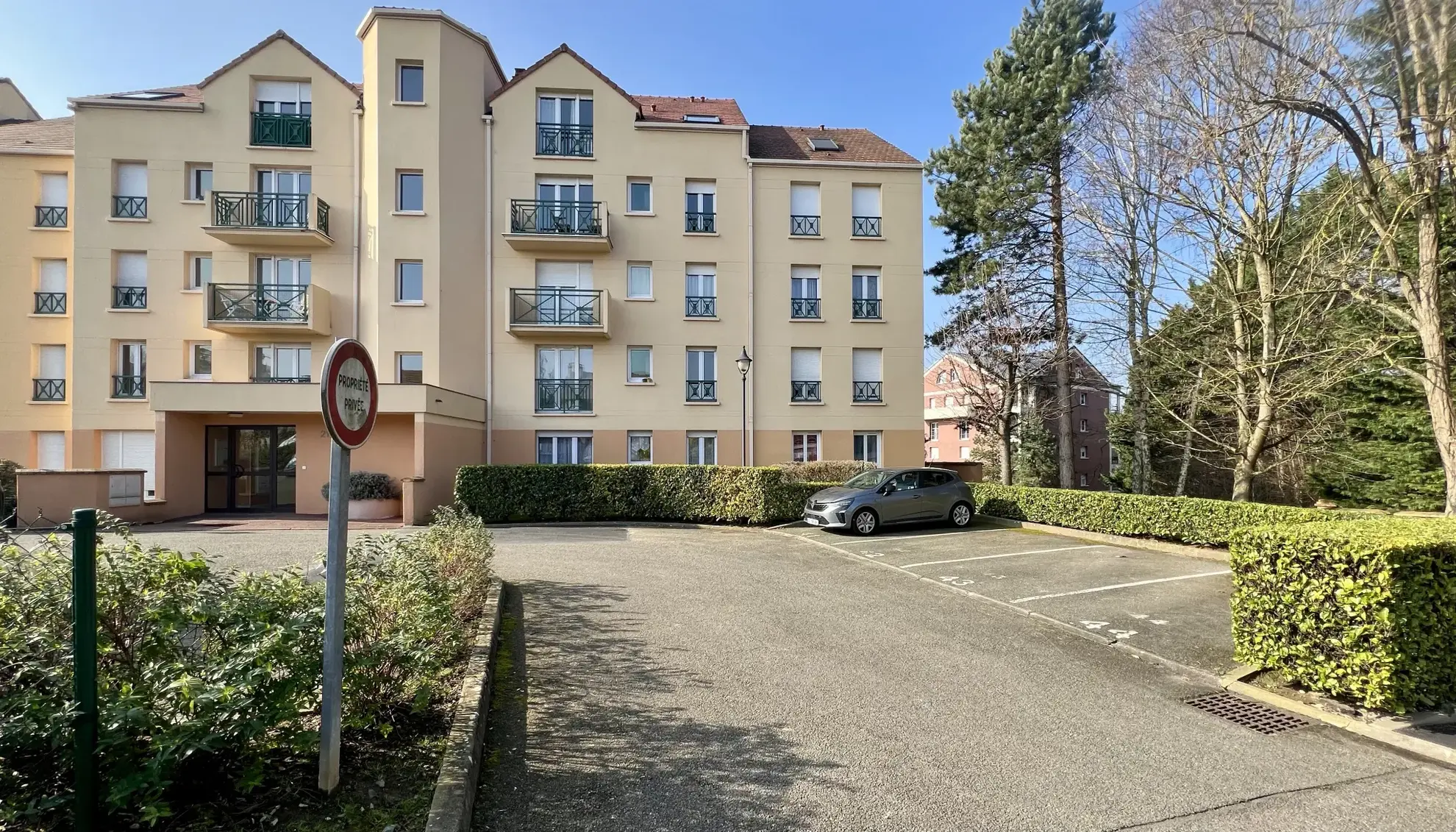 Appartement T2 à Verneuil sur Seine avec vue sur la coulée verte 