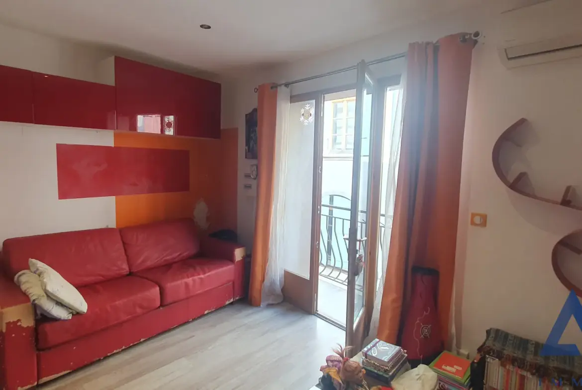 À vendre : Studio de 22m² à Agde, loué 430€ par mois 