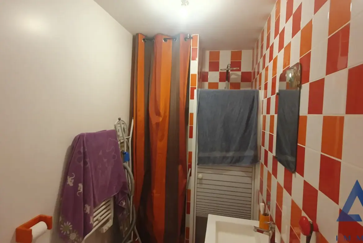 À vendre : Studio de 22m² à Agde, loué 430€ par mois 