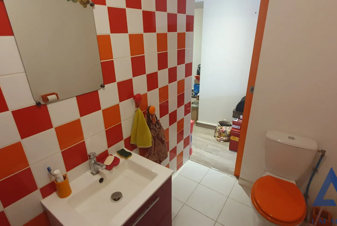 À vendre : Studio de 22m² à Agde, loué 430€ par mois 