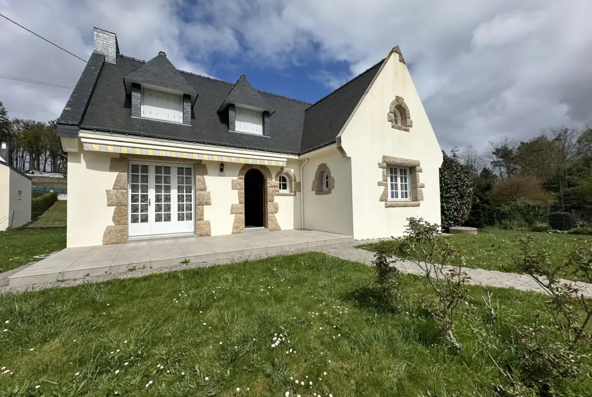 Belle maison familiale à vendre à Baud 