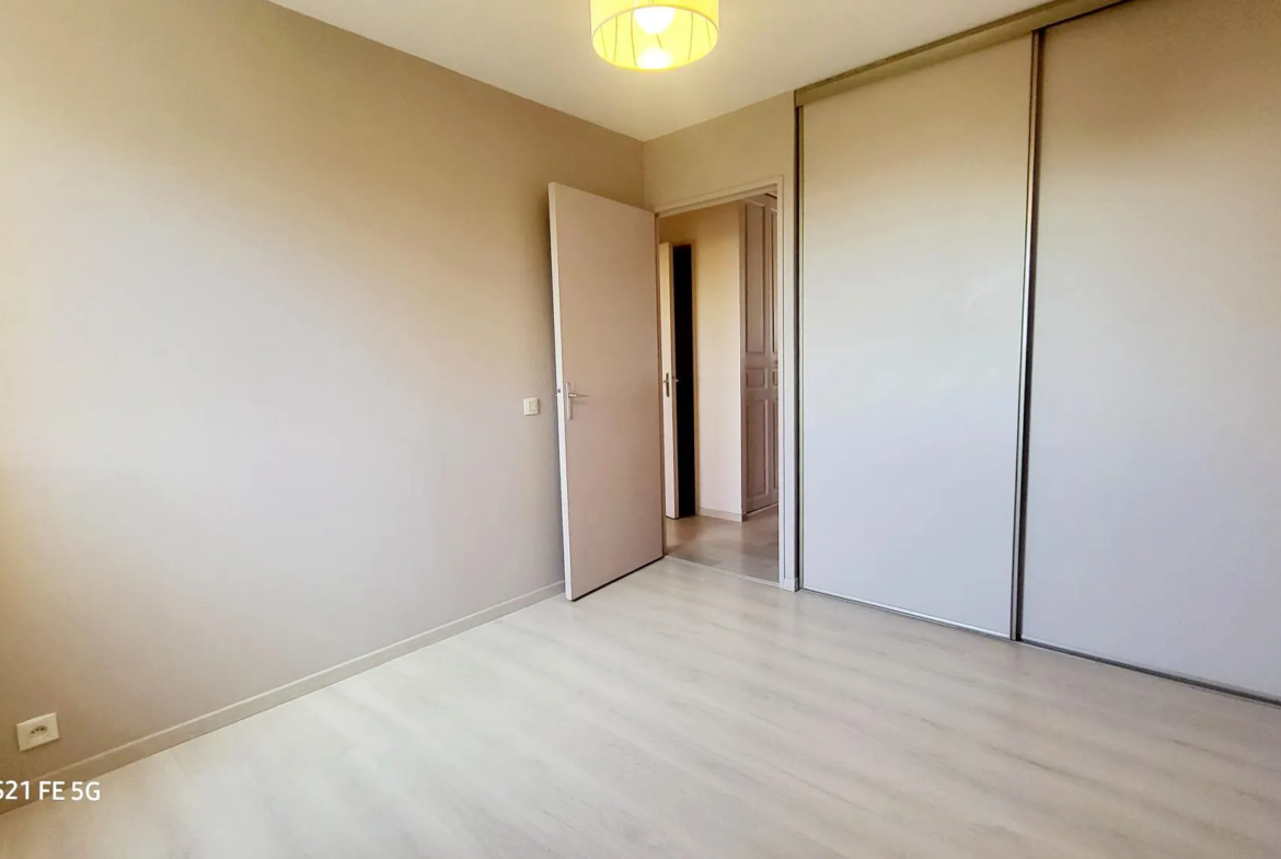 Appartement F3 avec balcon et garage à Beaumont - 63110 