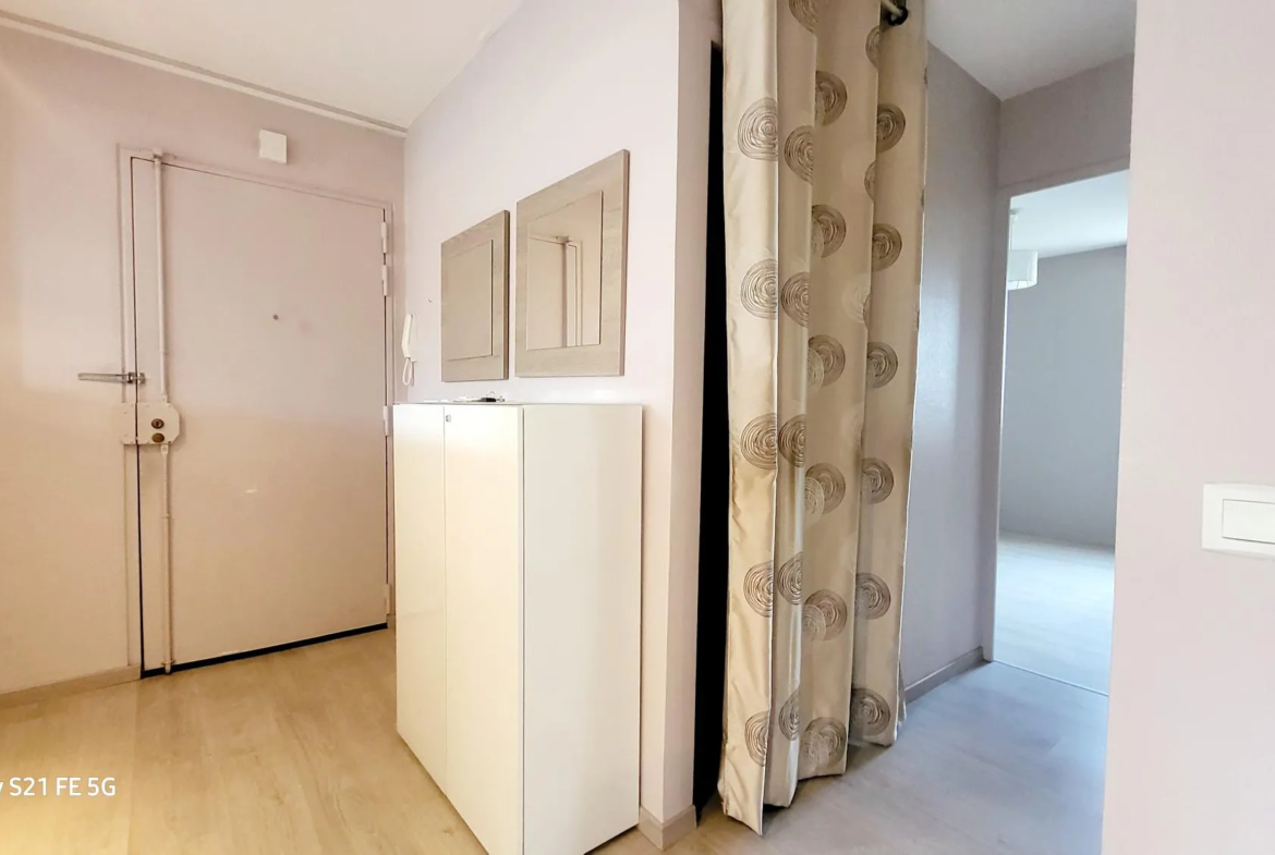 Appartement F3 avec balcon et garage à Beaumont - 63110 