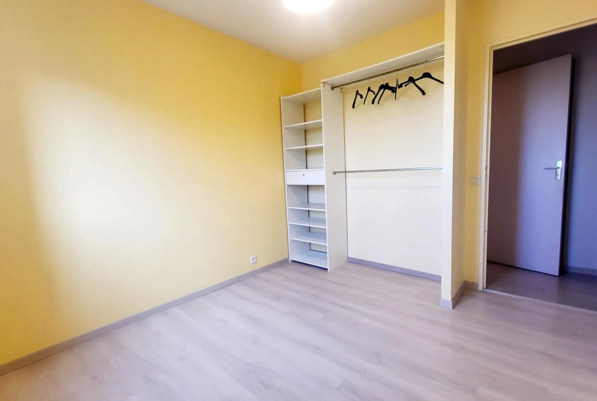 Appartement F3 avec balcon et garage à Beaumont - 63110 