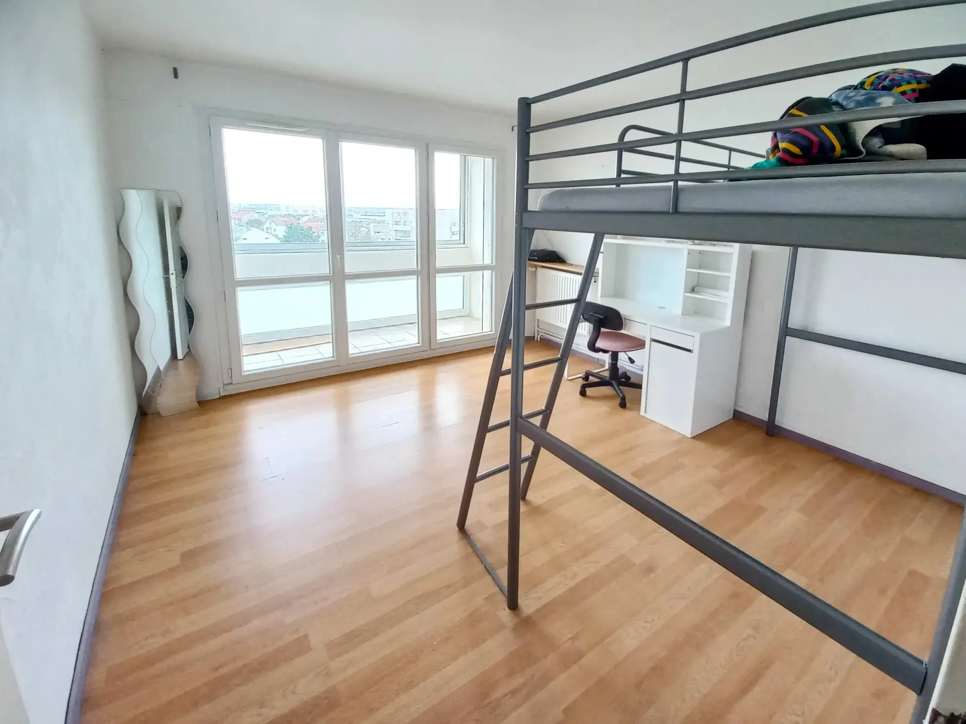 Appartement F5 lumineux à vendre à Créteil 