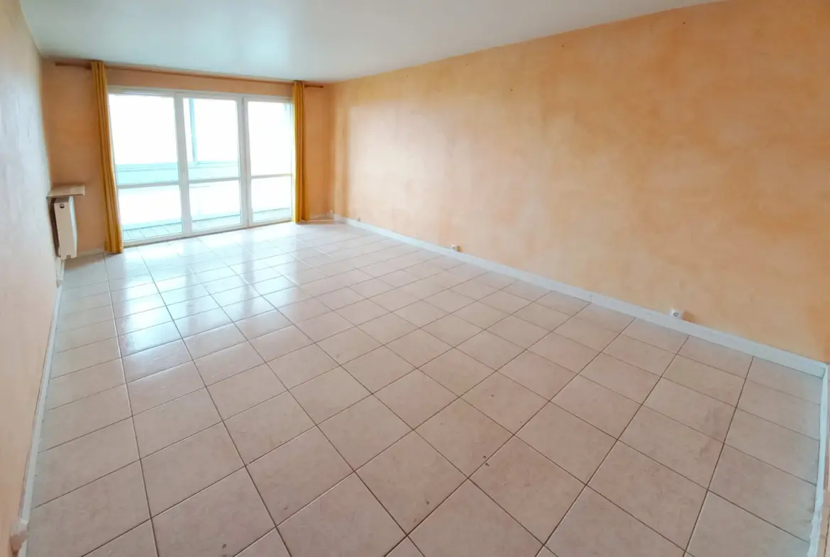 Appartement F5 lumineux à vendre à Créteil 