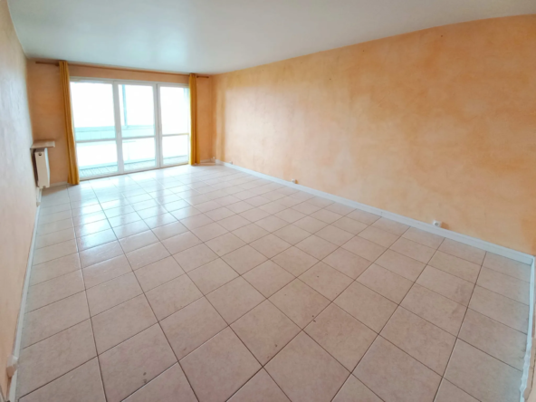 Appartement F5 lumineux à vendre à Créteil