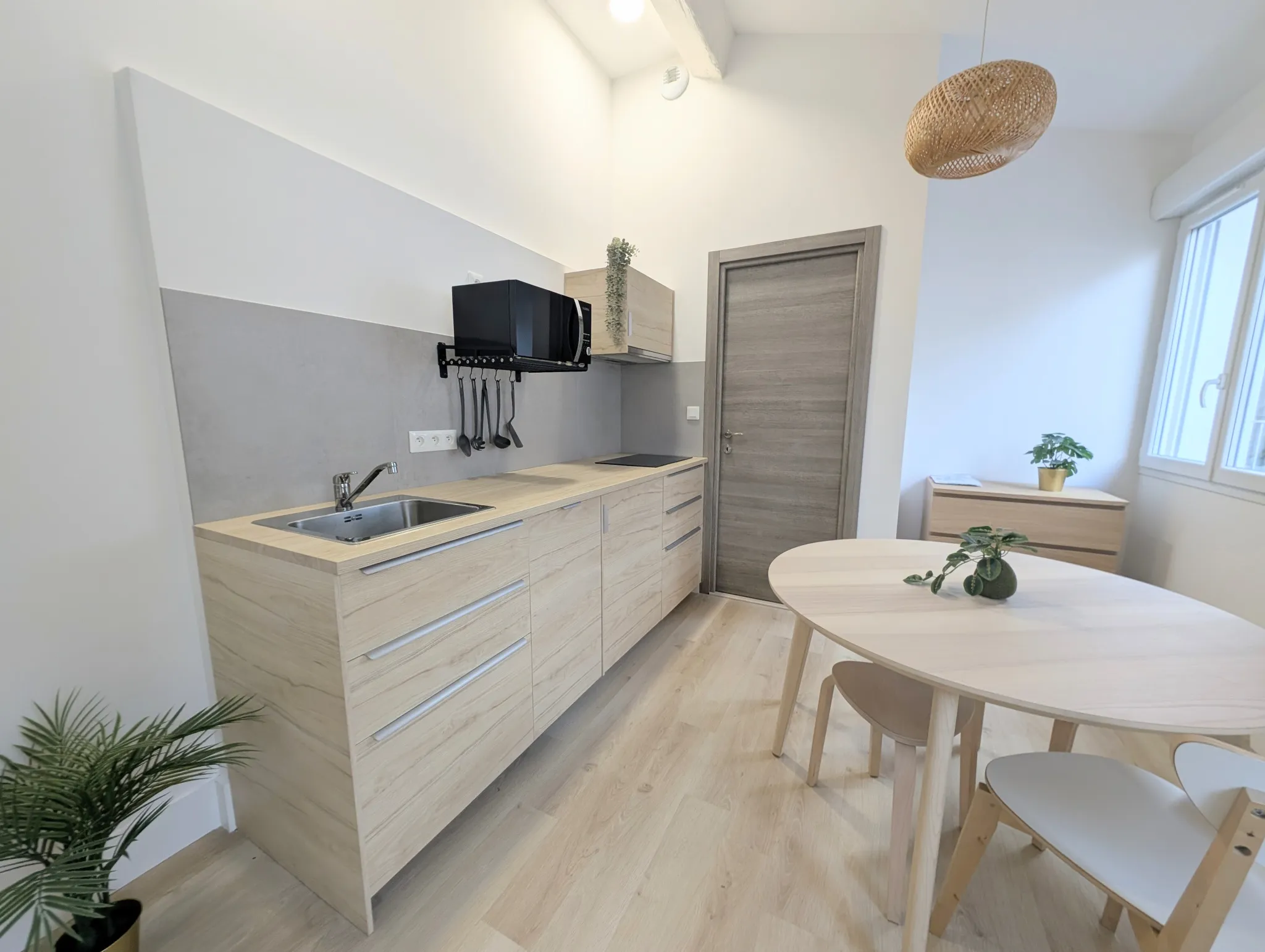 Studio rénové à vendre à Toulouse - Place du Capitole 