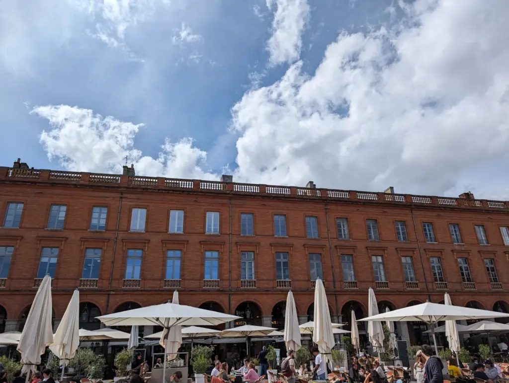 Studio rénové à vendre à Toulouse - Place du Capitole