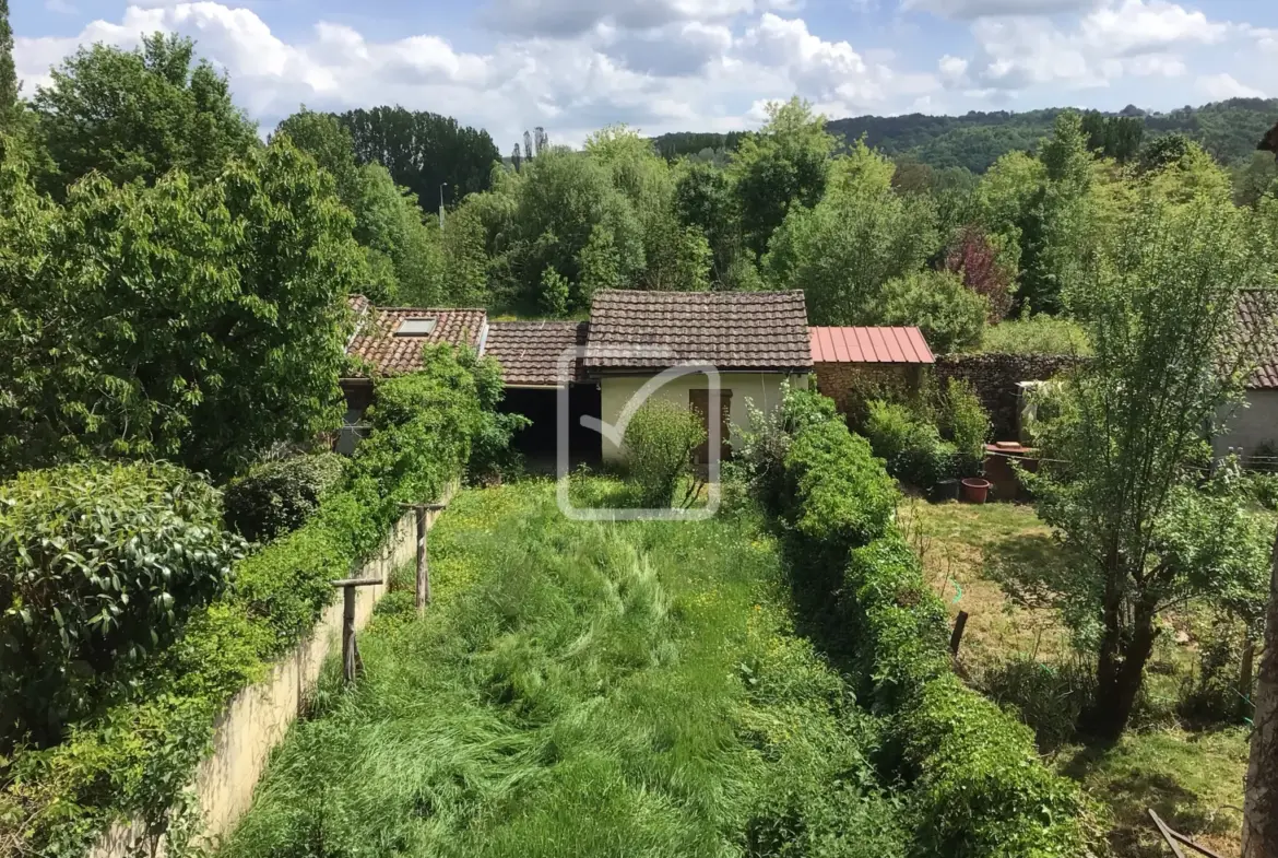 Maison avec jardin et garage à Montignac Lascaux 