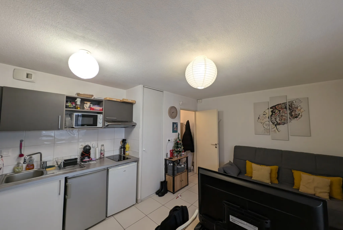 À vendre : Appartement T1 au rez-de-chaussée à Toulouse - Barrière de Paris 