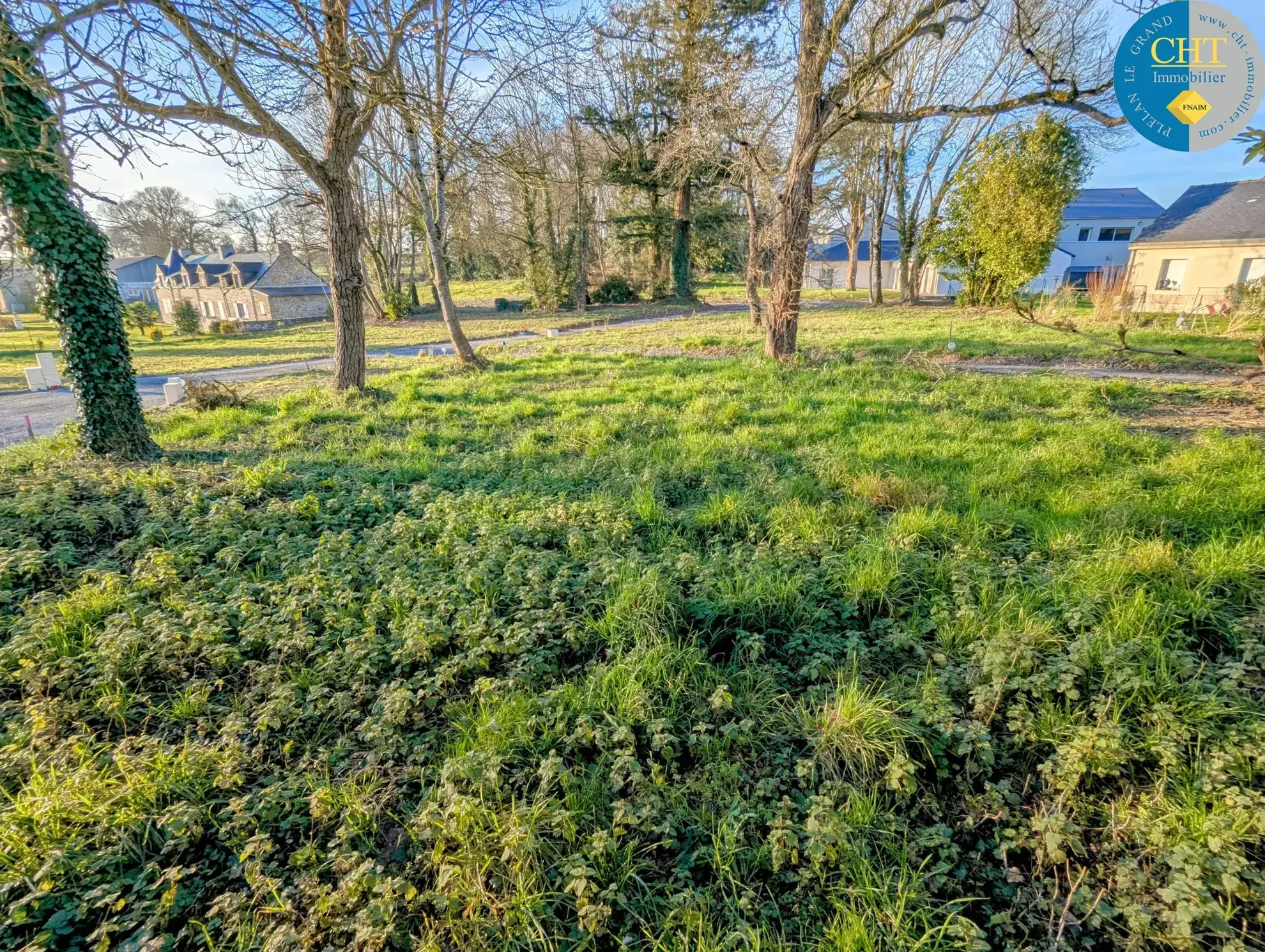 Terrain à bâtir de 491 m2 à RUFFIAC 