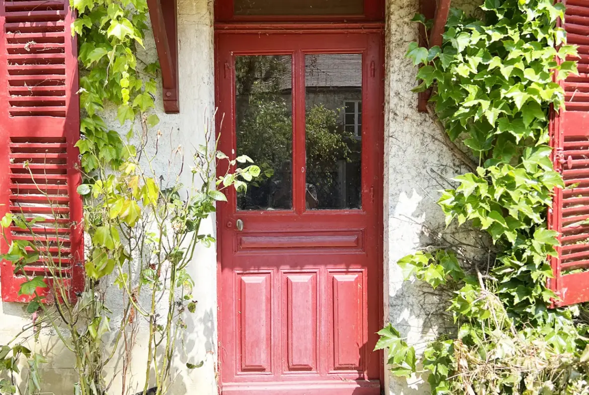 Maison ancienne à rénover avec jardin à Beire-le-Châtel 