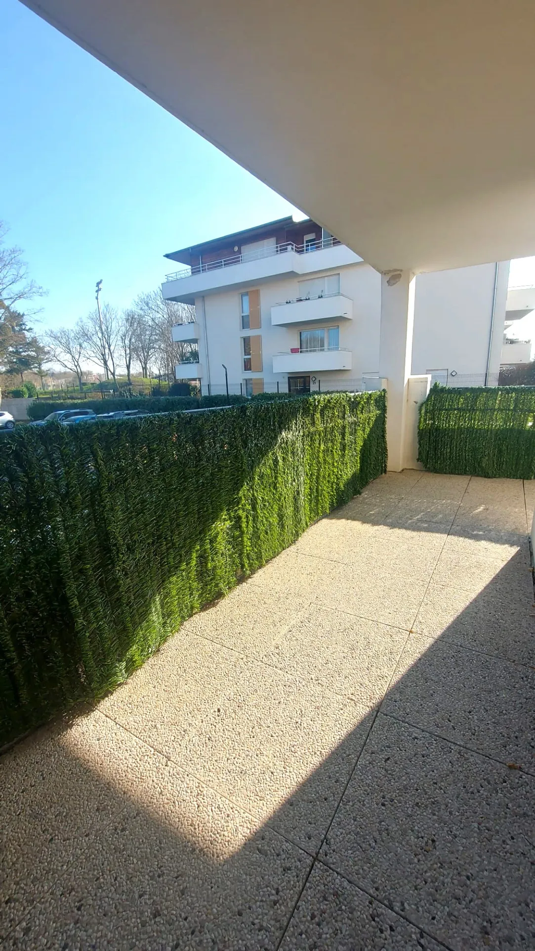 À Saint-Ouen-L'Aumône, grand appartement T3 avec balcon à vendre 