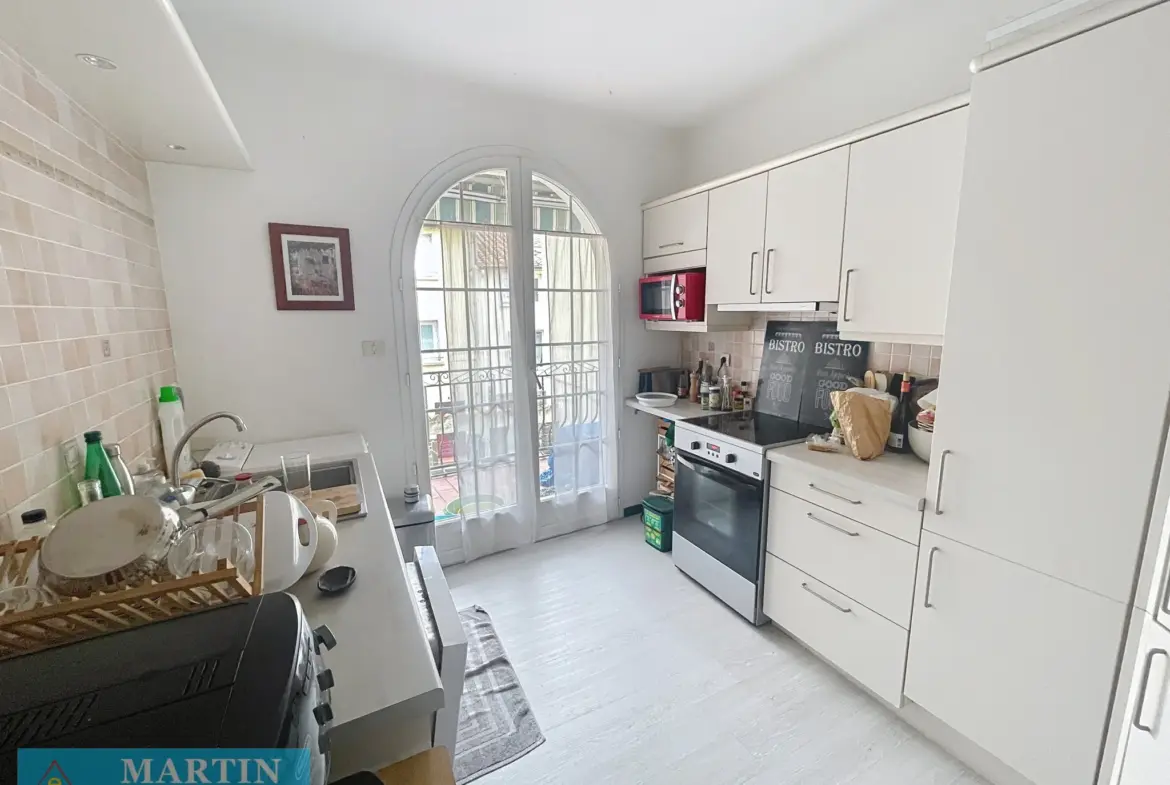 Appartement F3 lumineux avec balcon, jardin et parking à Maureillas-Las-Illas 