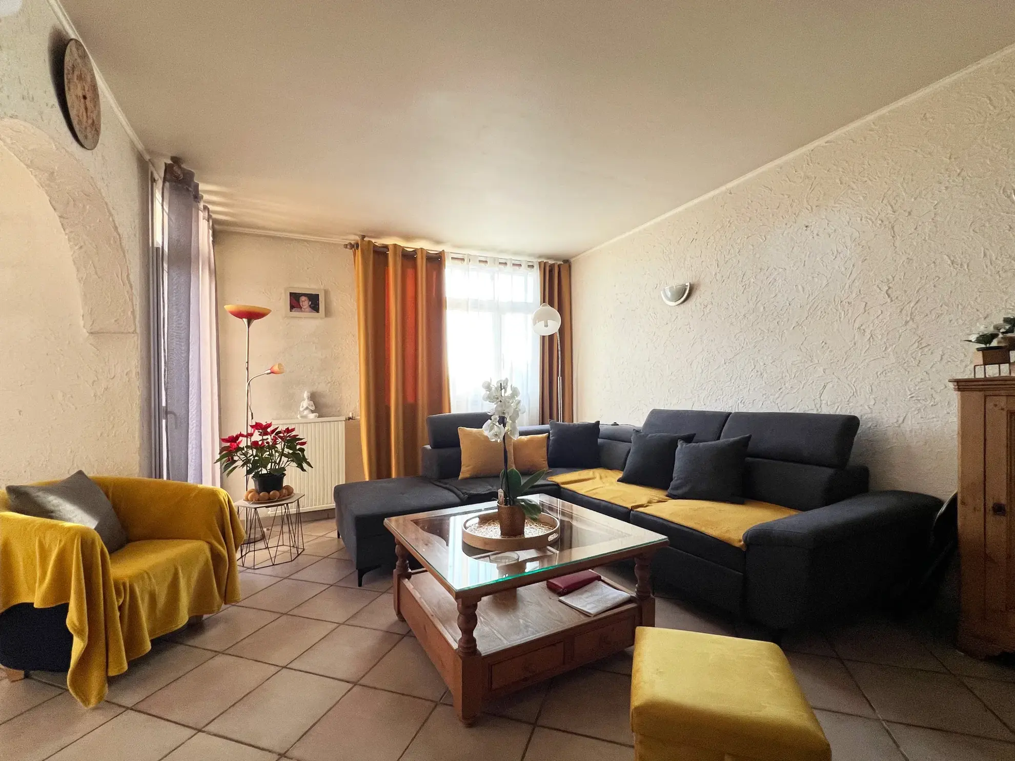 À vendre : Appartement 85 m² à Orange avec 3 chambres et balcon 