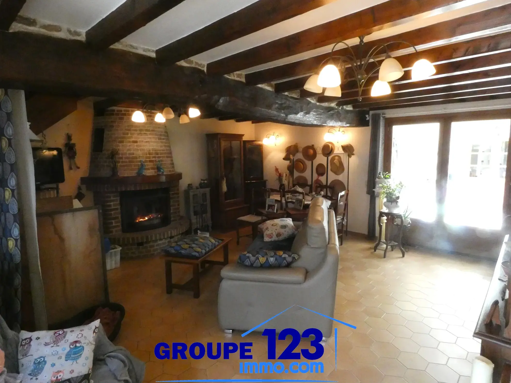 Maison de charme de 152 m² à Hery - Terrain clos 