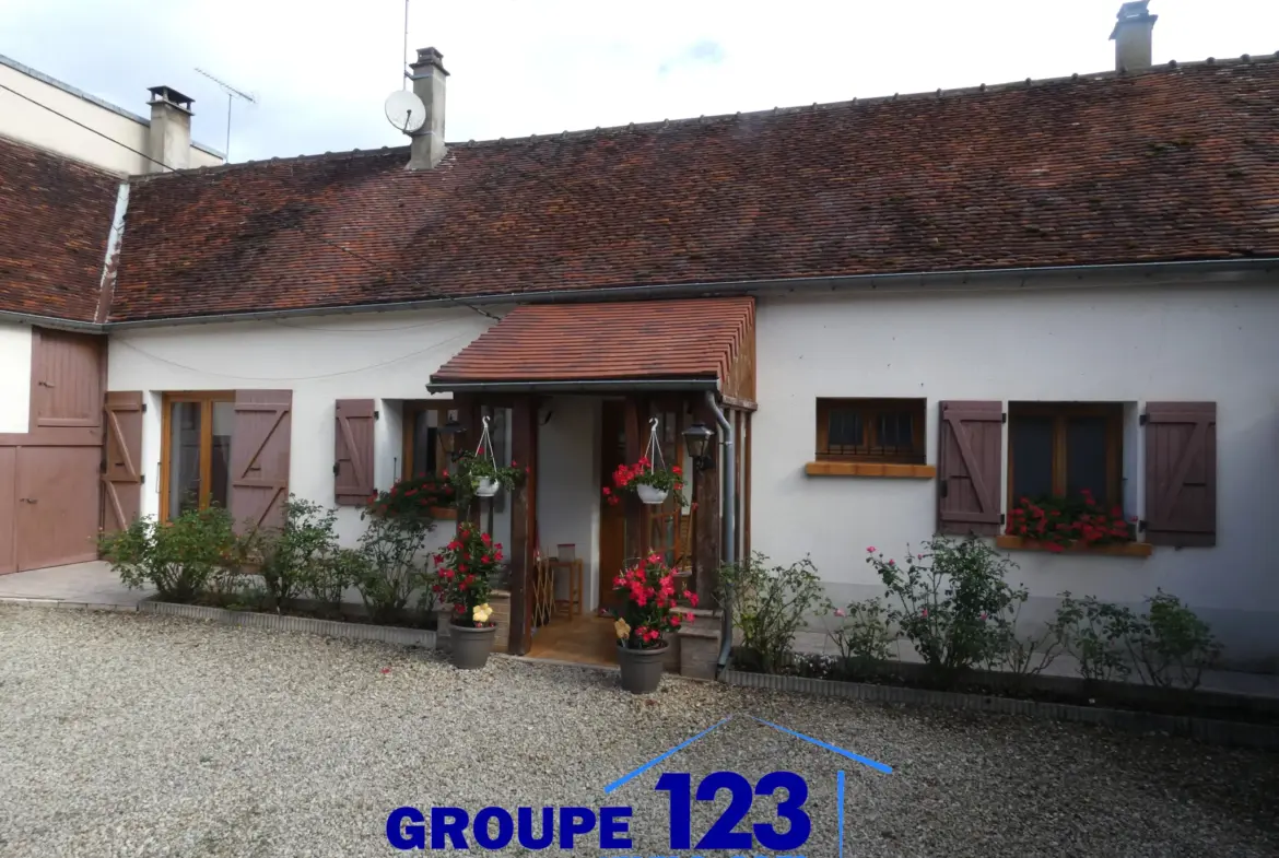 Maison de charme de 152 m² à Hery - Terrain clos 