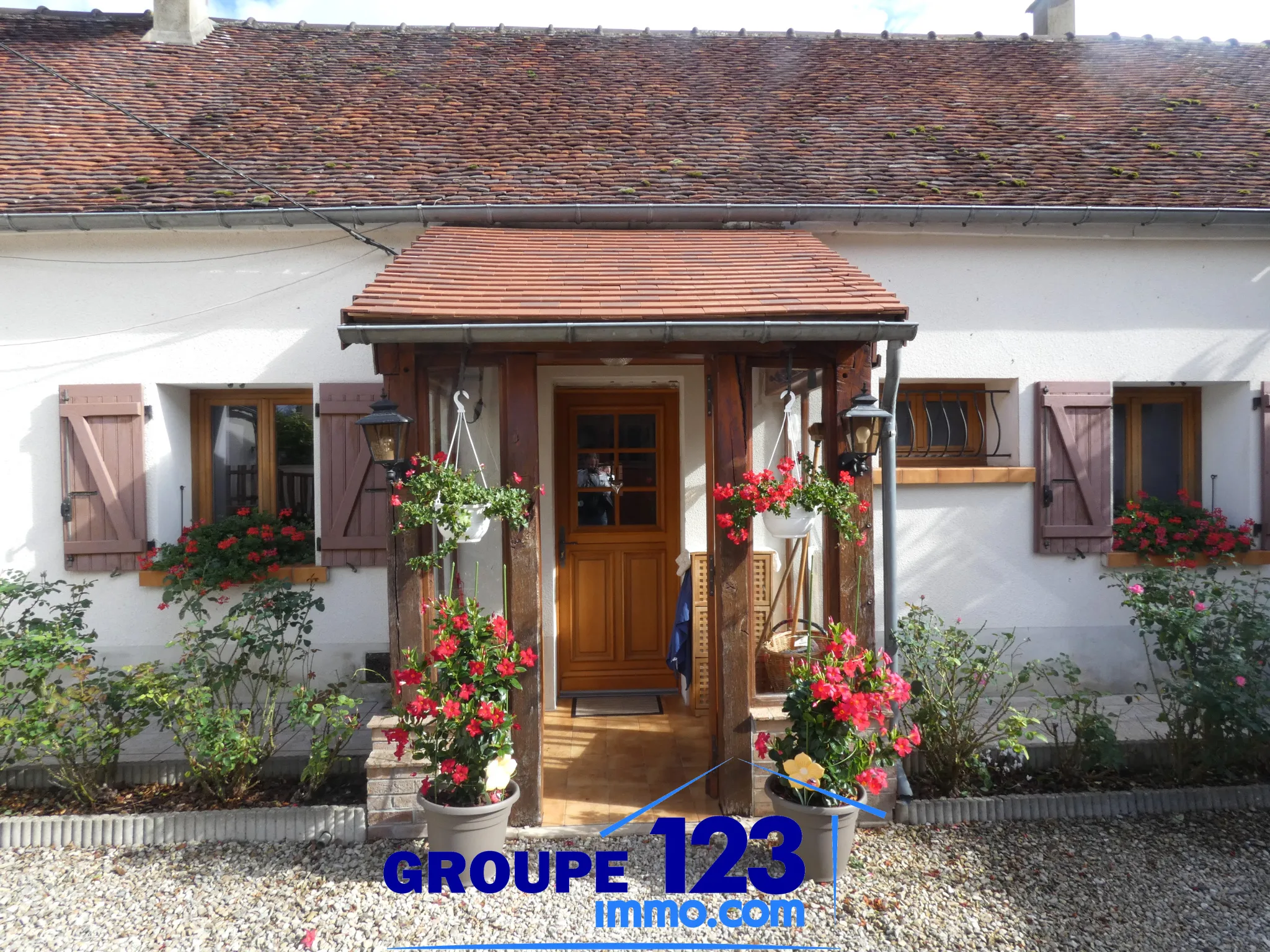 Maison de charme de 152 m² à Hery - Terrain clos 