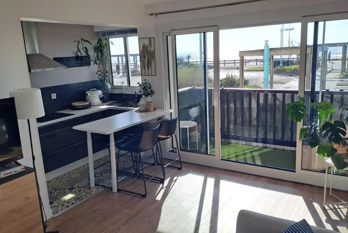 Appartement rénové avec vue sur la mer à St Jean de Monts 