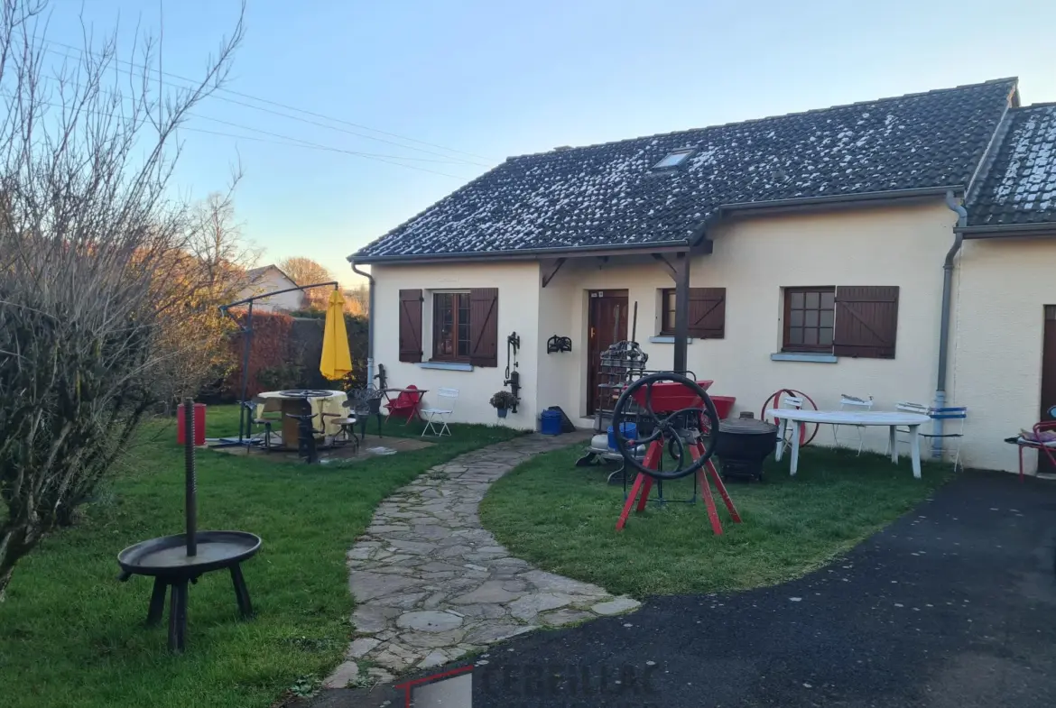 Maison récente à Saint Sauves d'Auvergne - 120 m², 4 chambres 